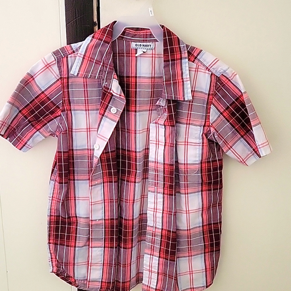 Boys shirt sleeved button up